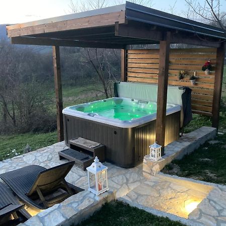 Gornji Desinec Peacefull Family Cottage מראה חיצוני תמונה
