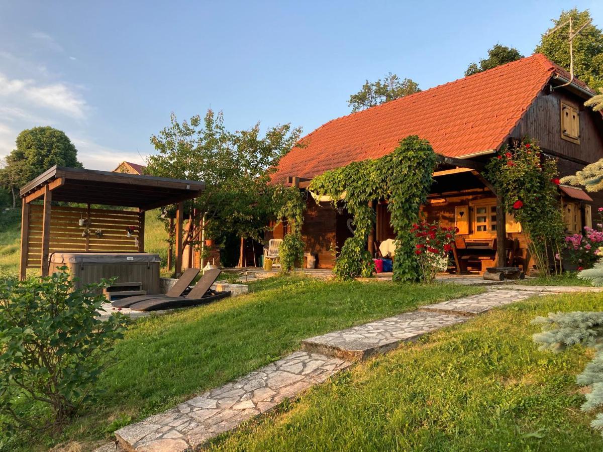 Gornji Desinec Peacefull Family Cottage מראה חיצוני תמונה